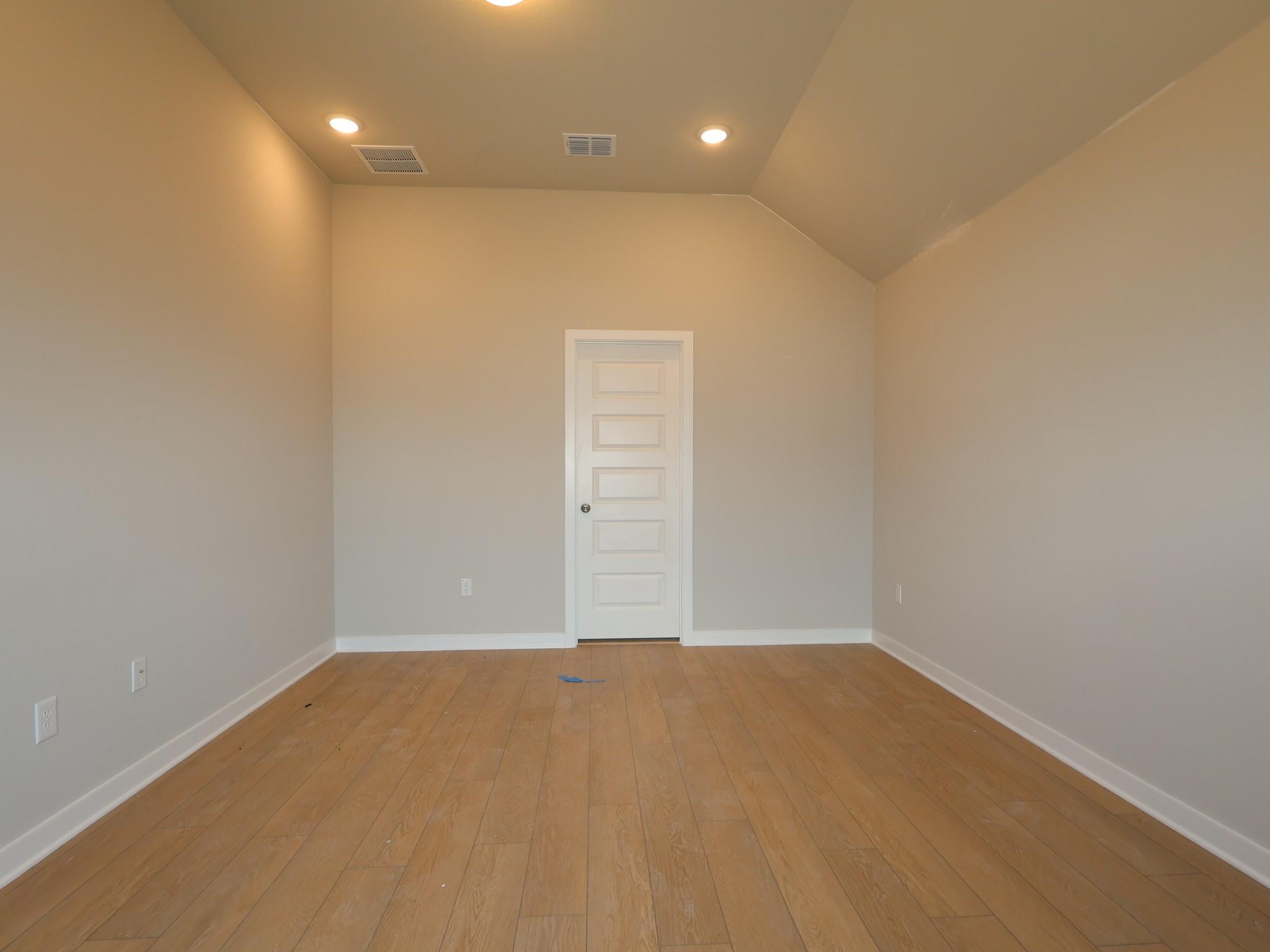 Home photo 12