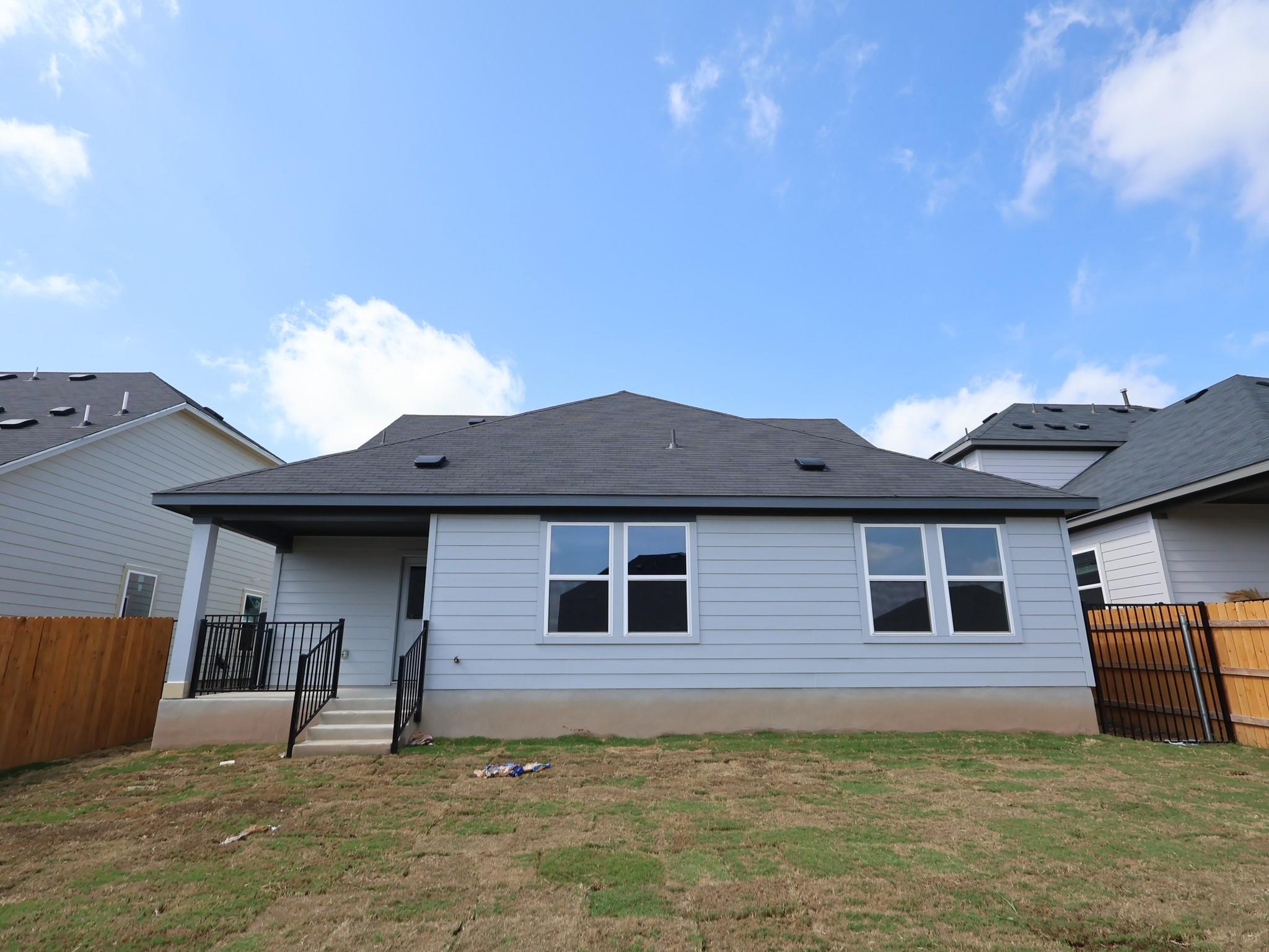 Home photo 16