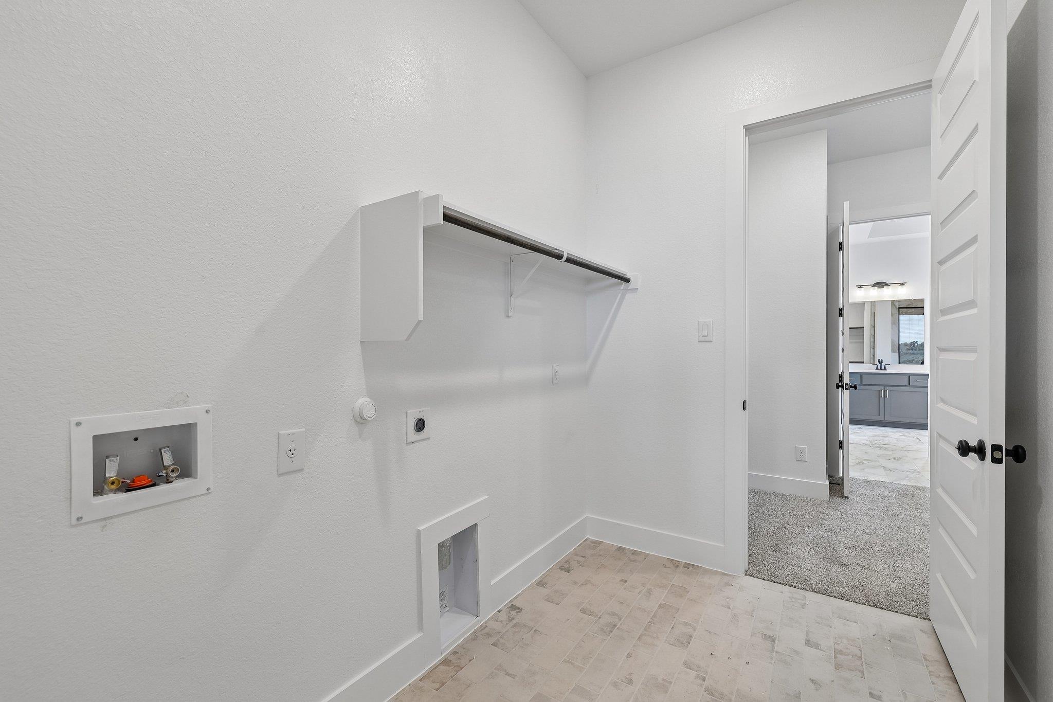 Home photo 18