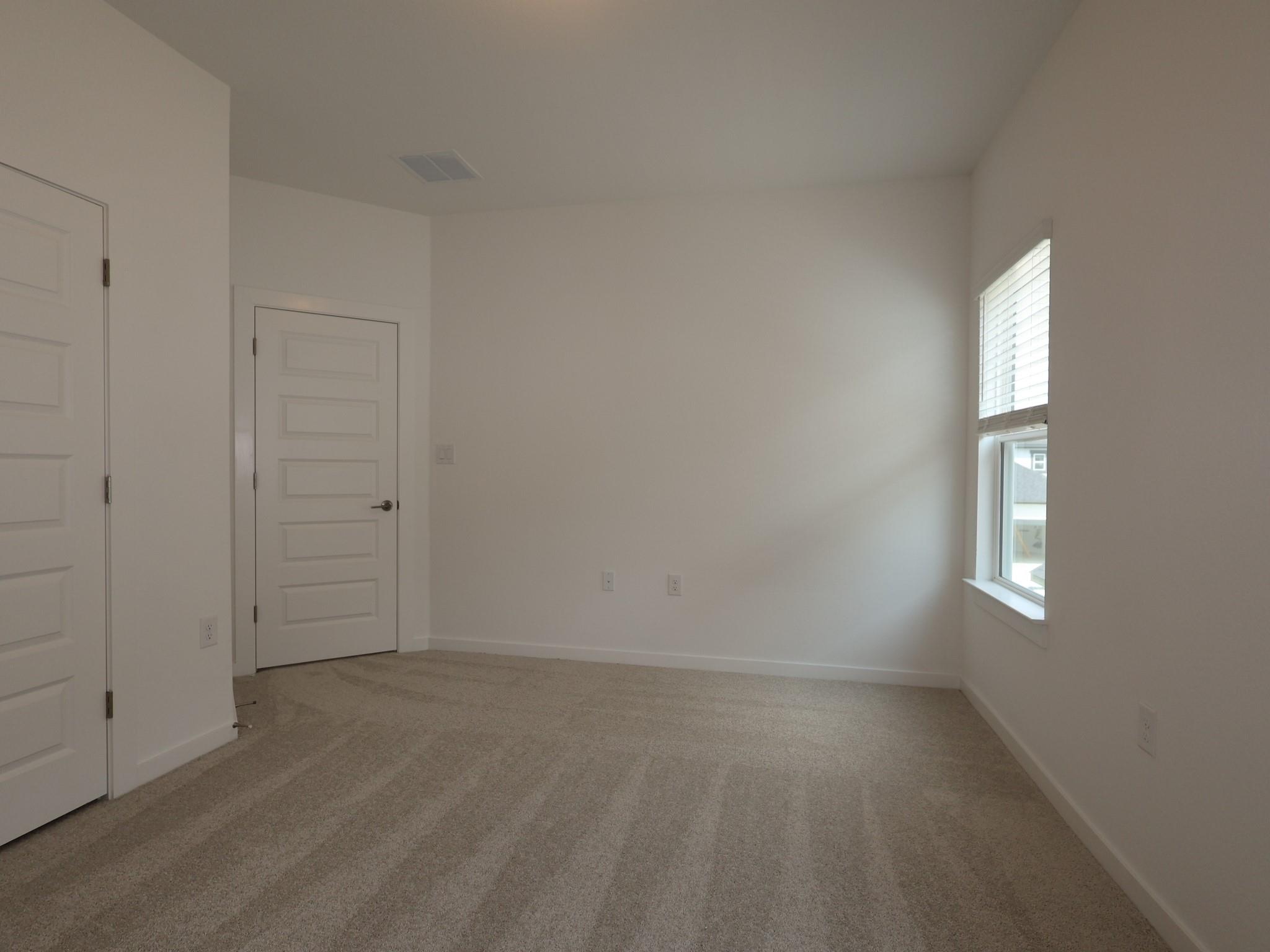 Home photo 21
