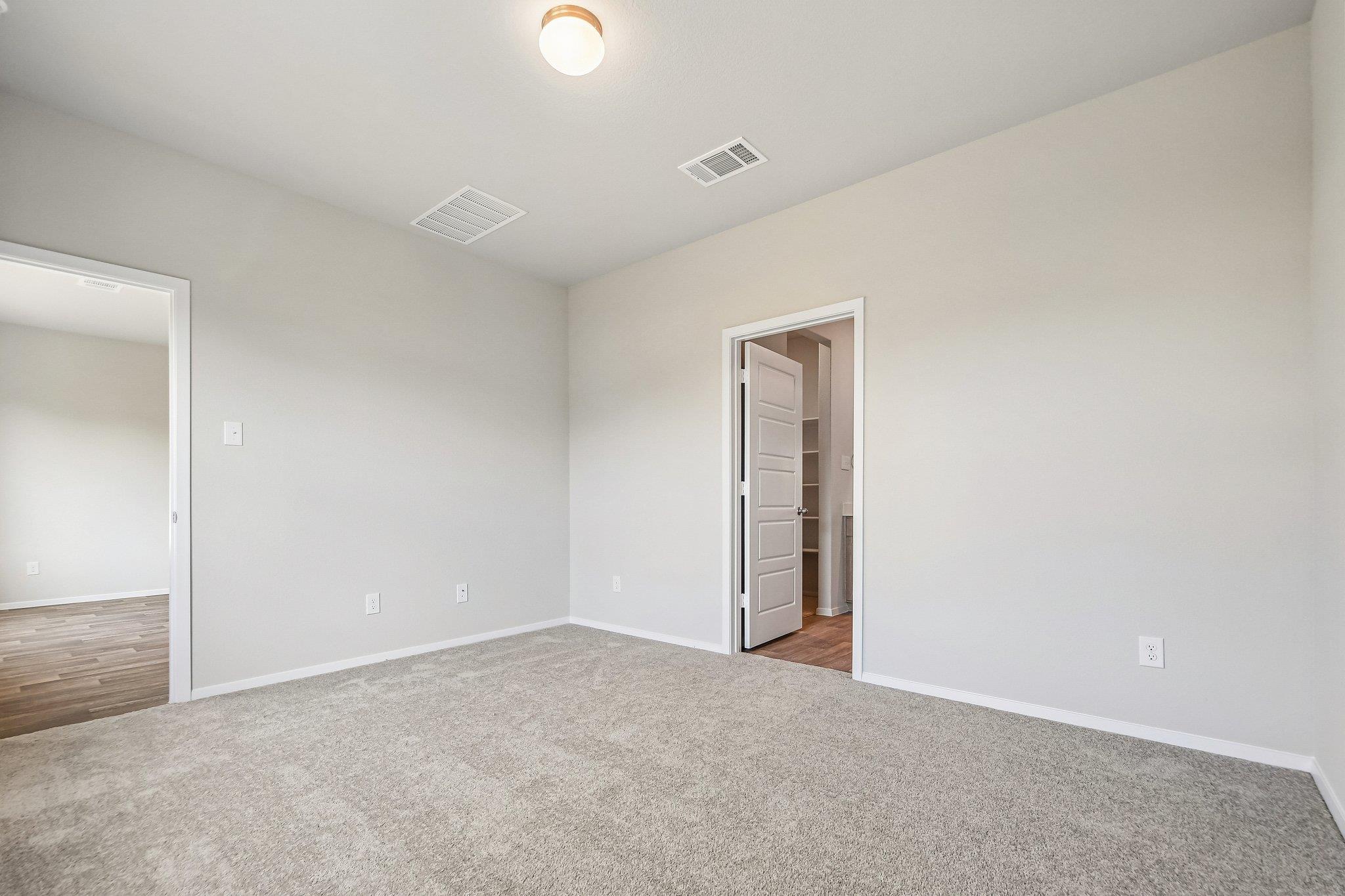 Home photo 19