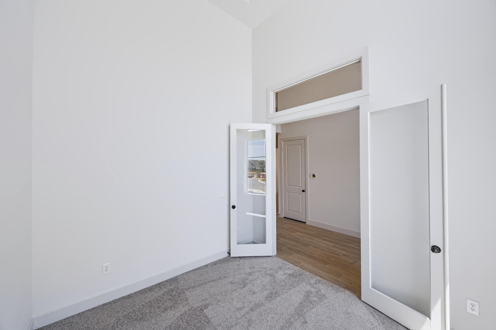 Home photo 19