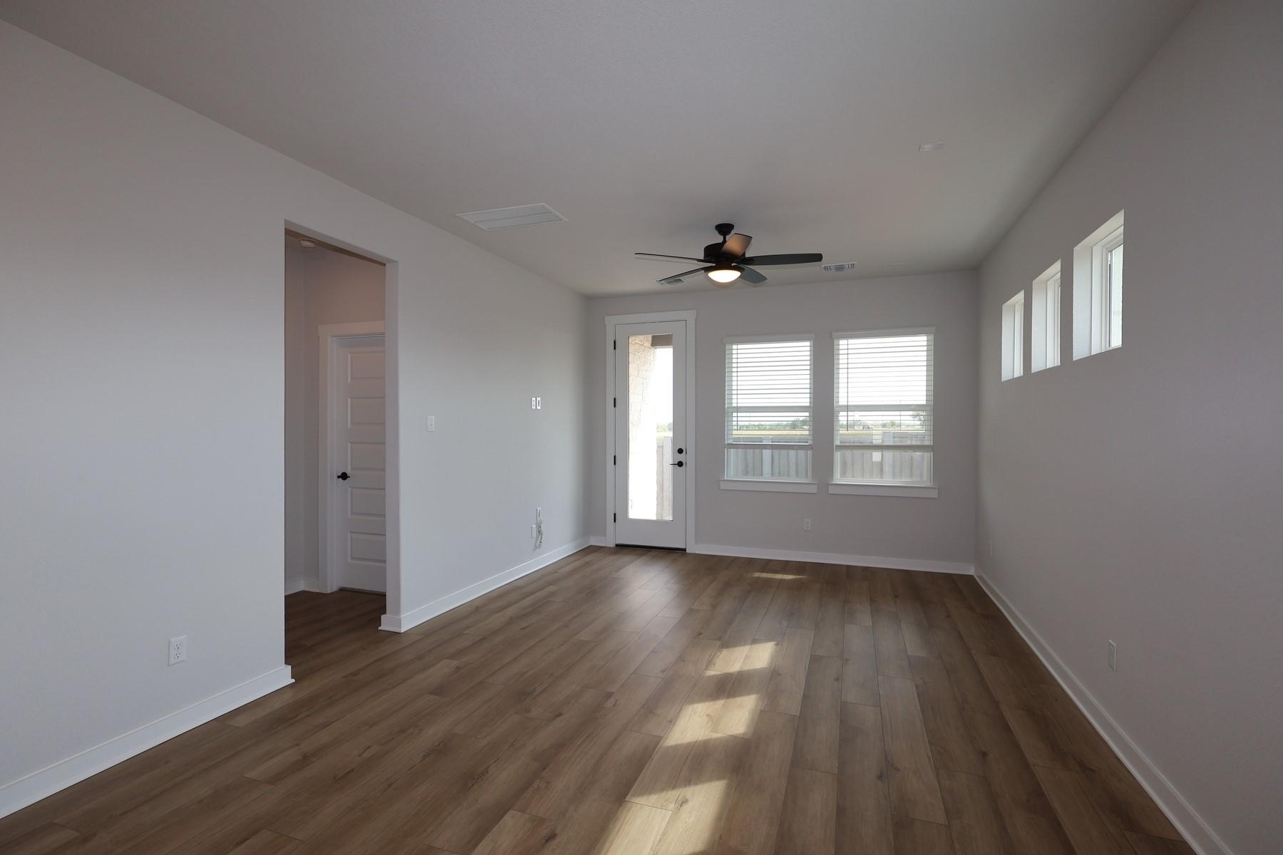 Home photo 4
