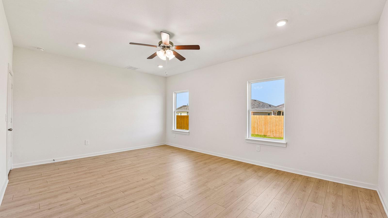 Home photo 19
