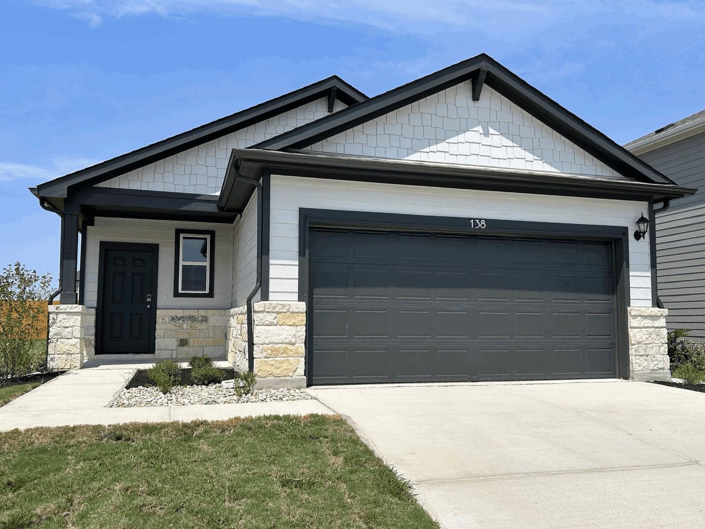 138  Hornet St in Elgin