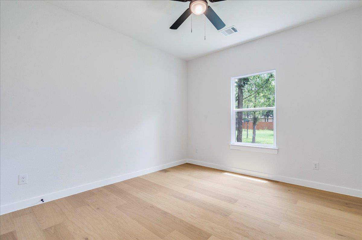 Home photo 19