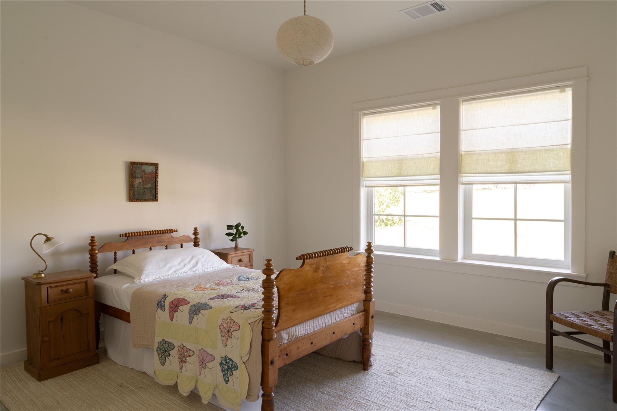 Home photo 15