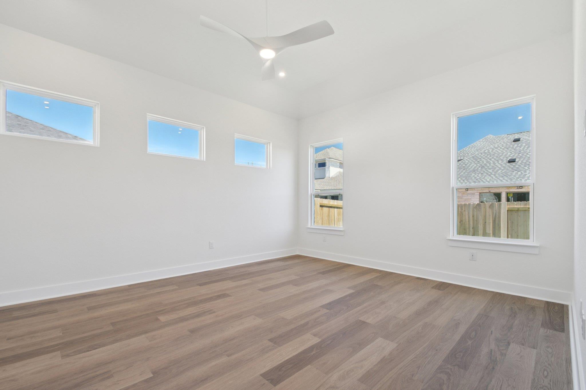 Home photo 17