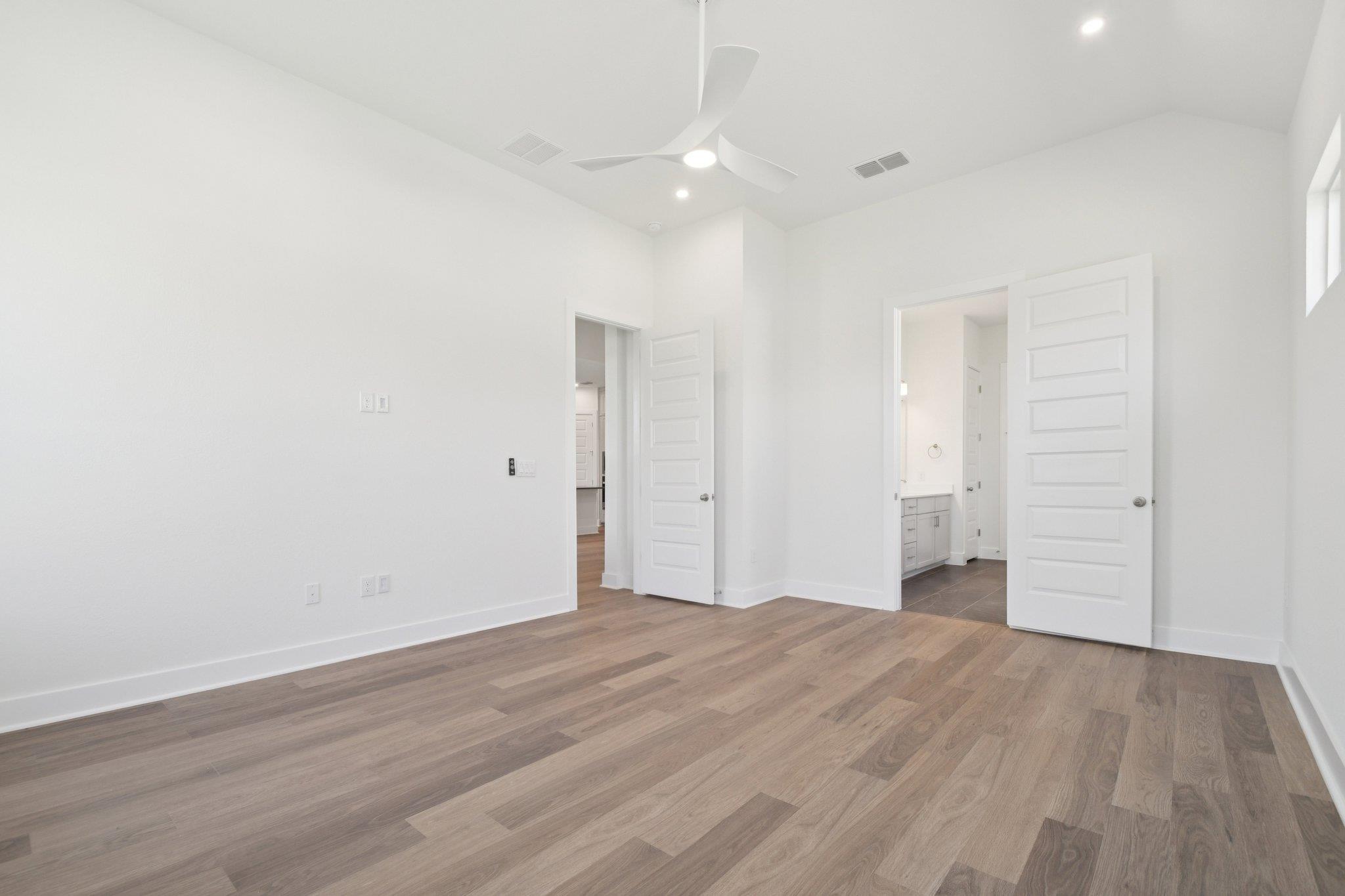 Home photo 19
