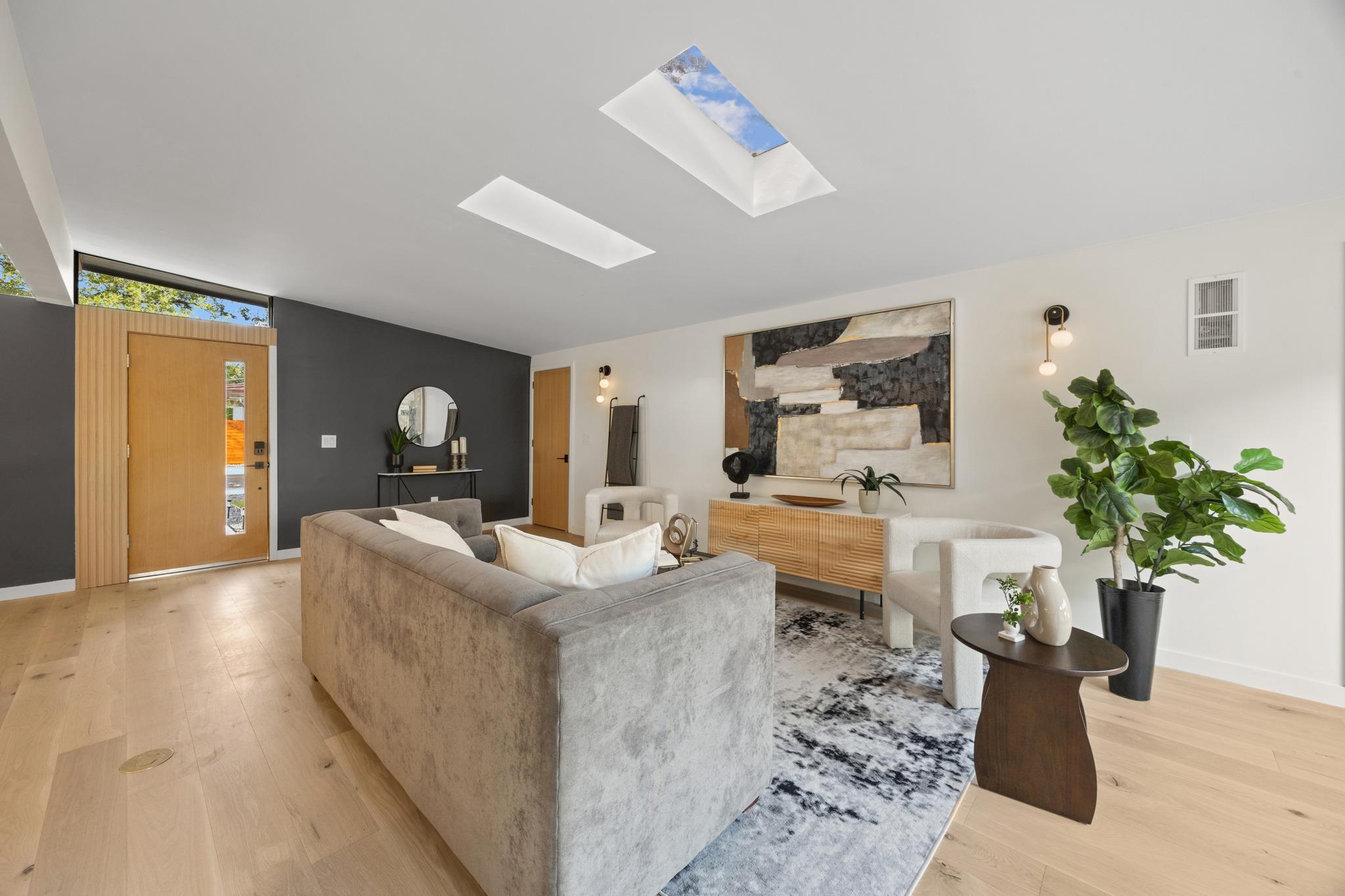 Home photo 4