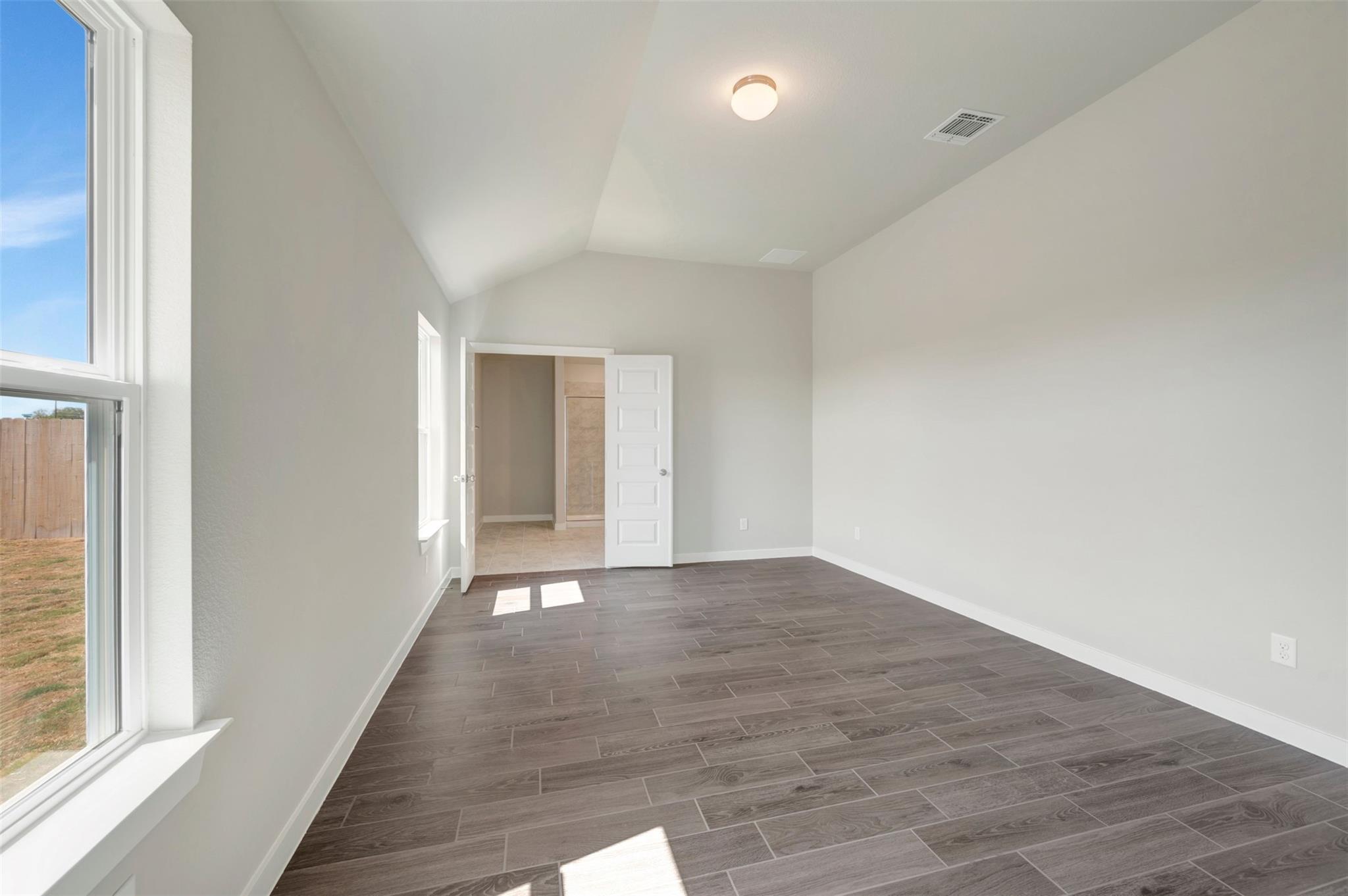 Home photo 19