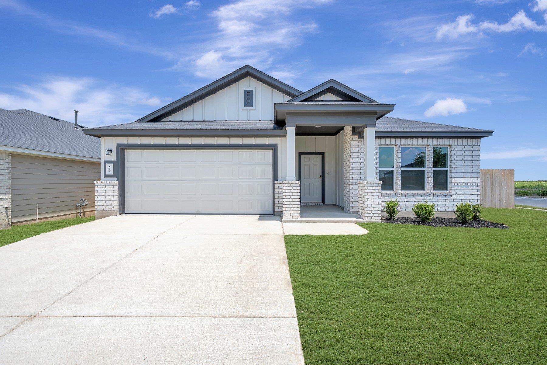 10116  Majestic Hawk Way in Buda