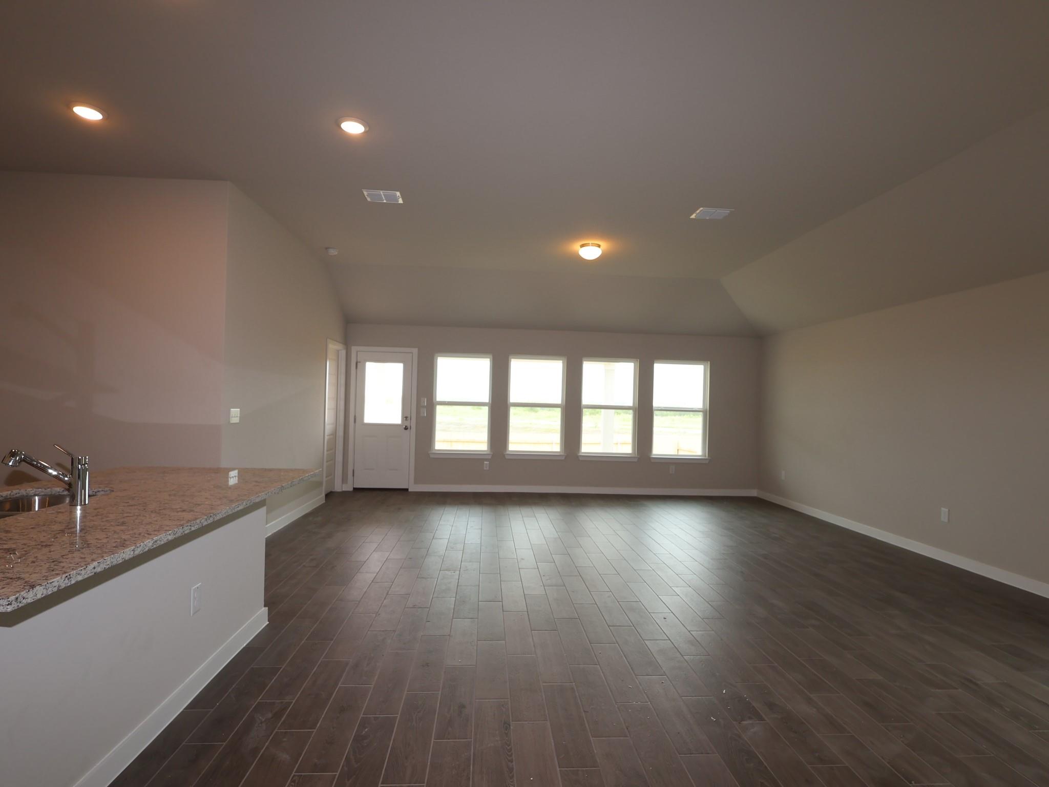 Home photo 4