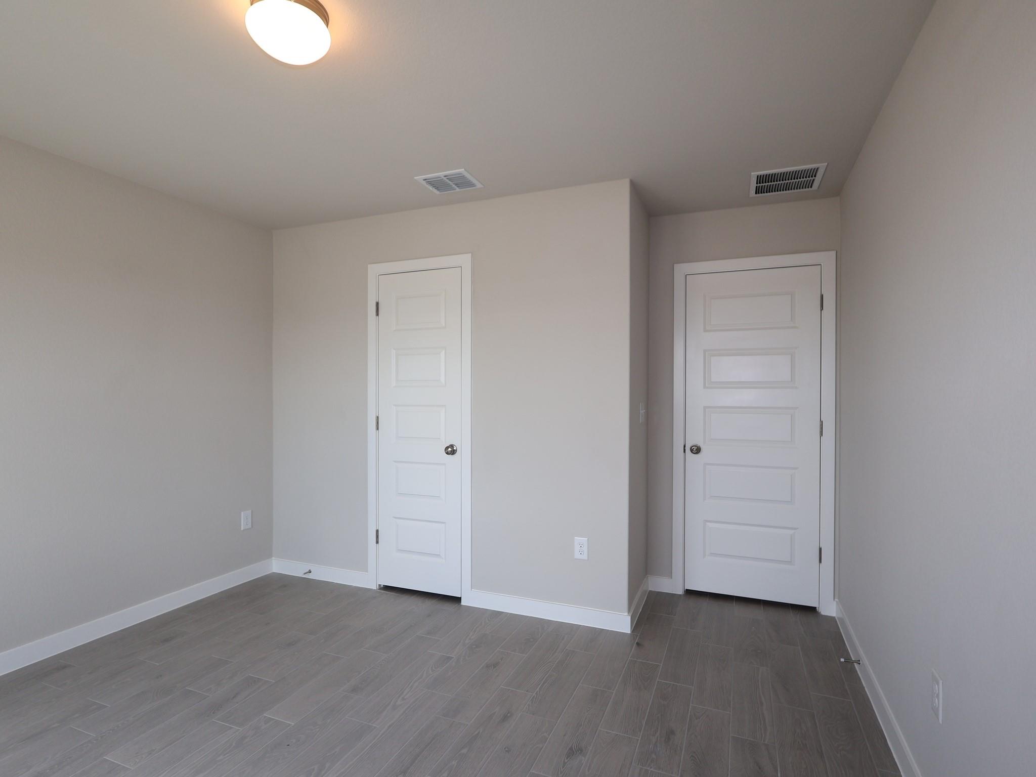 Home photo 19