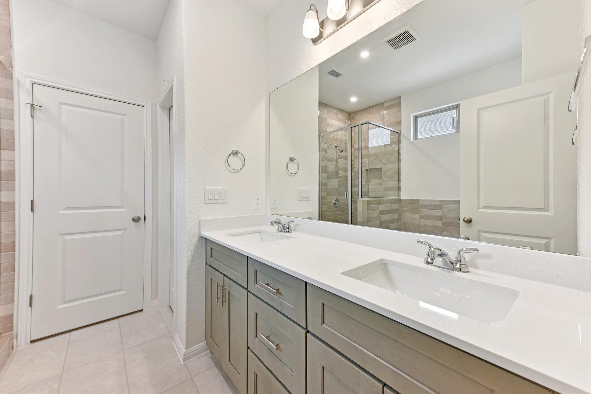 Home photo 17