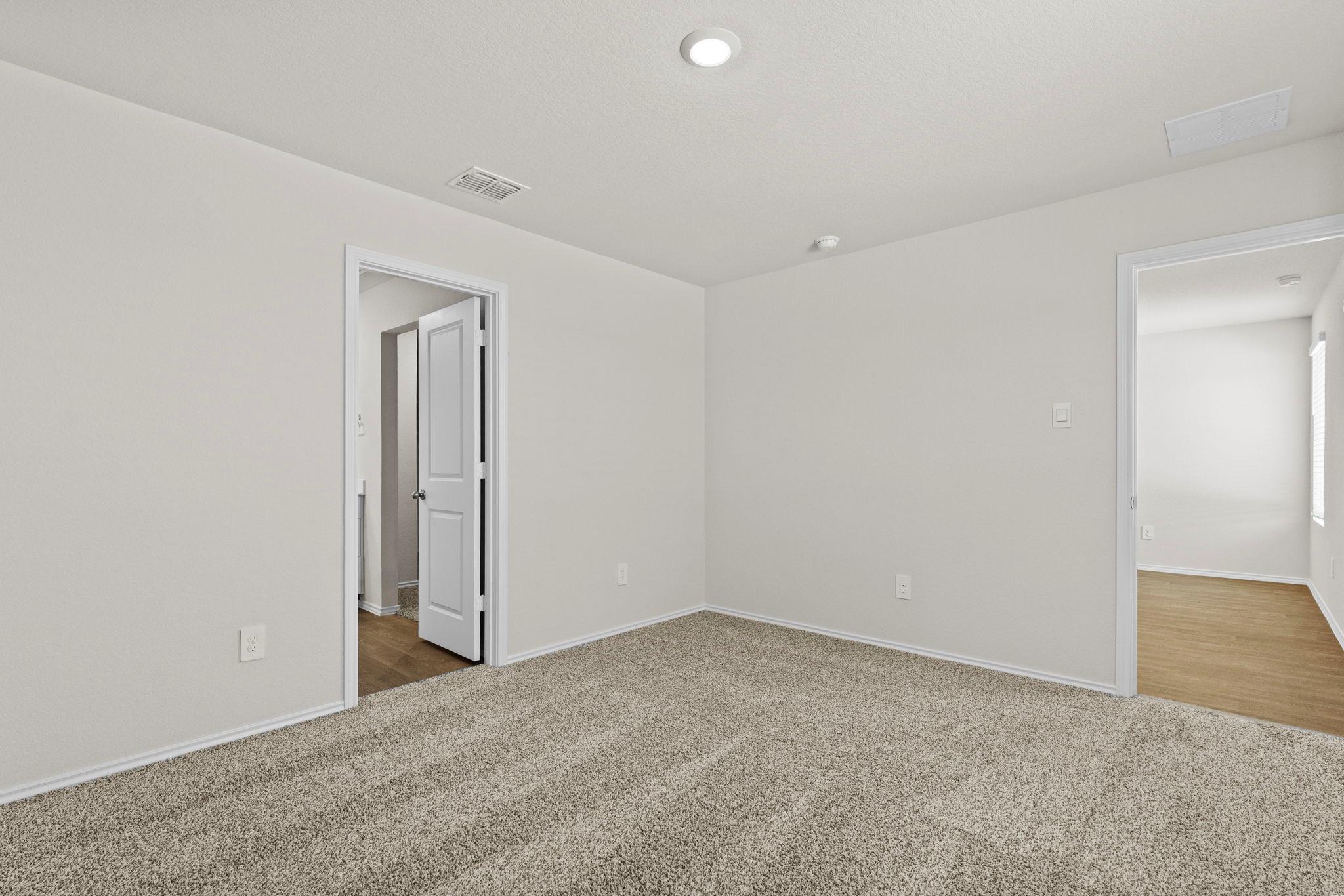 Home photo 19