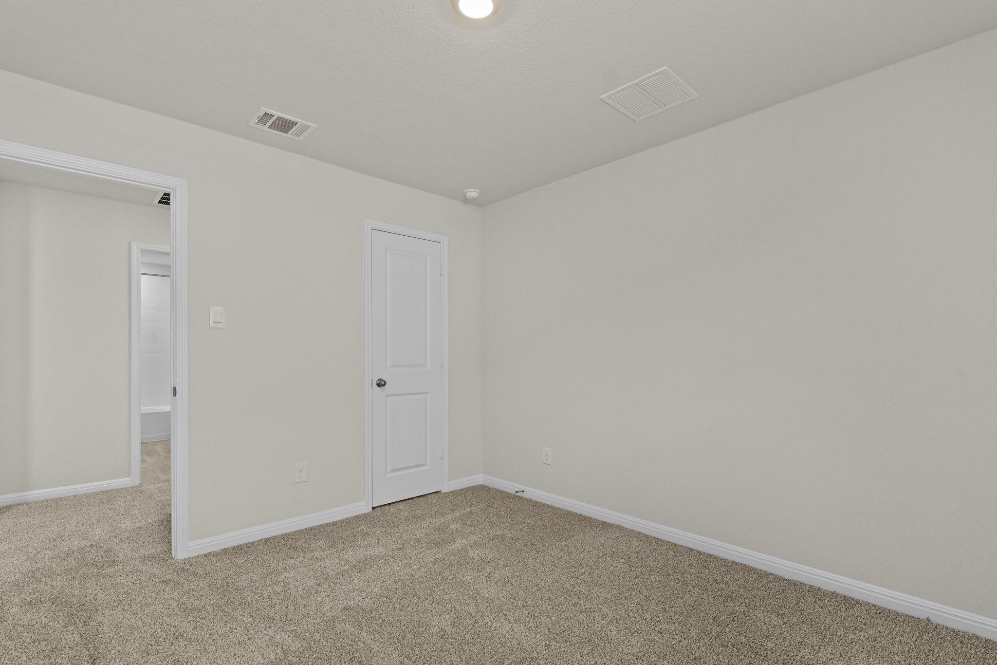 Home photo 17