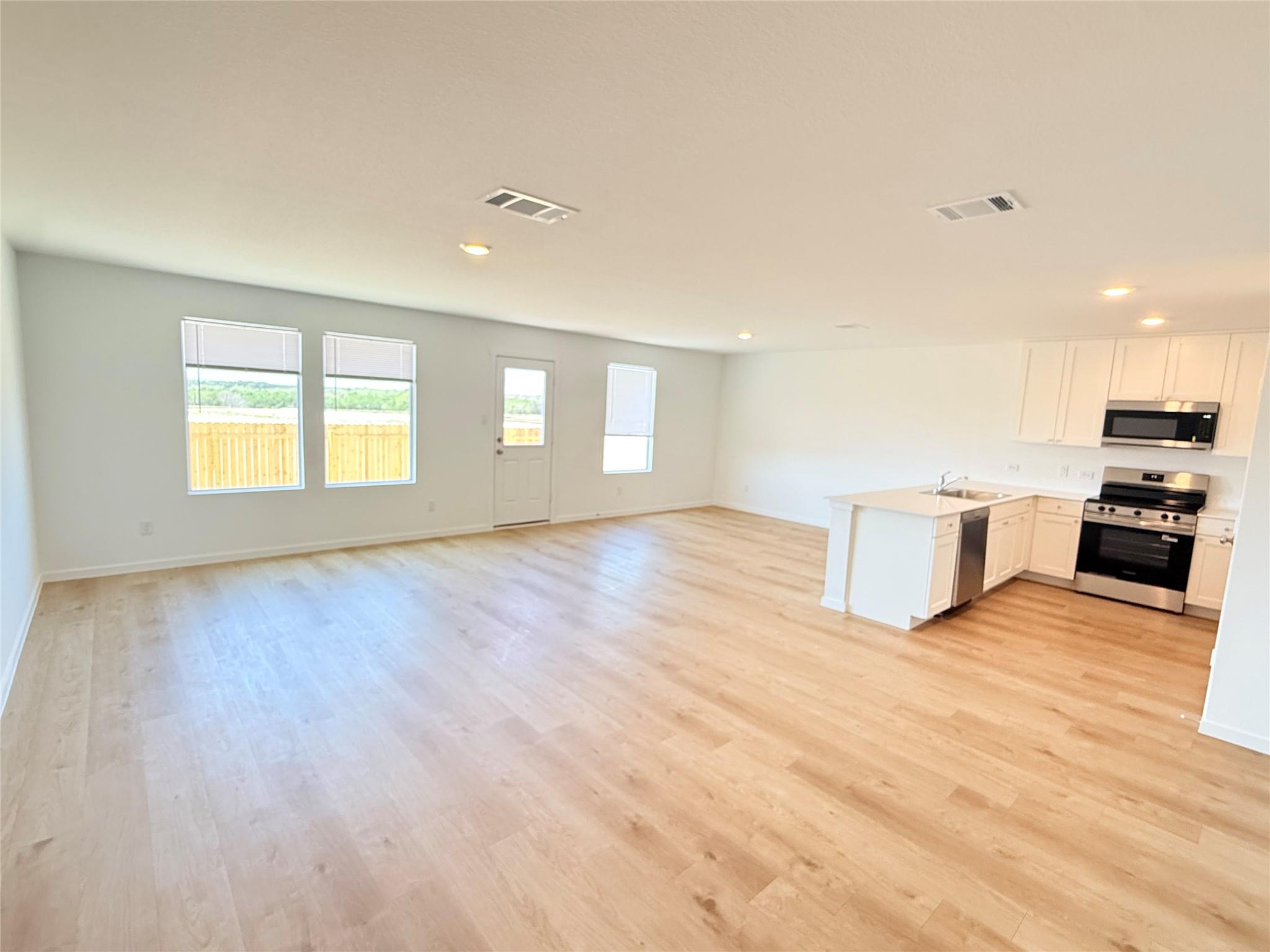 Home photo 3