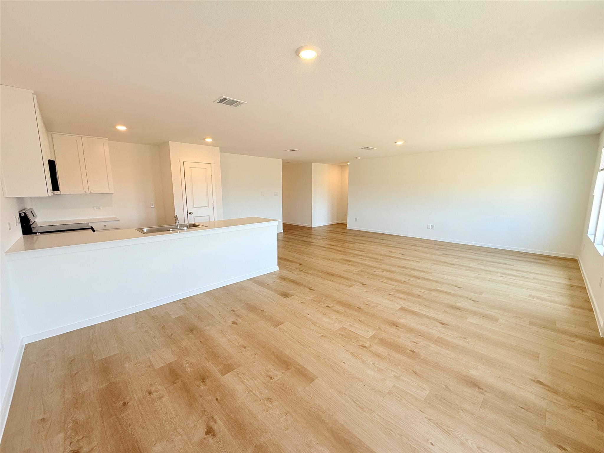 Home photo 4