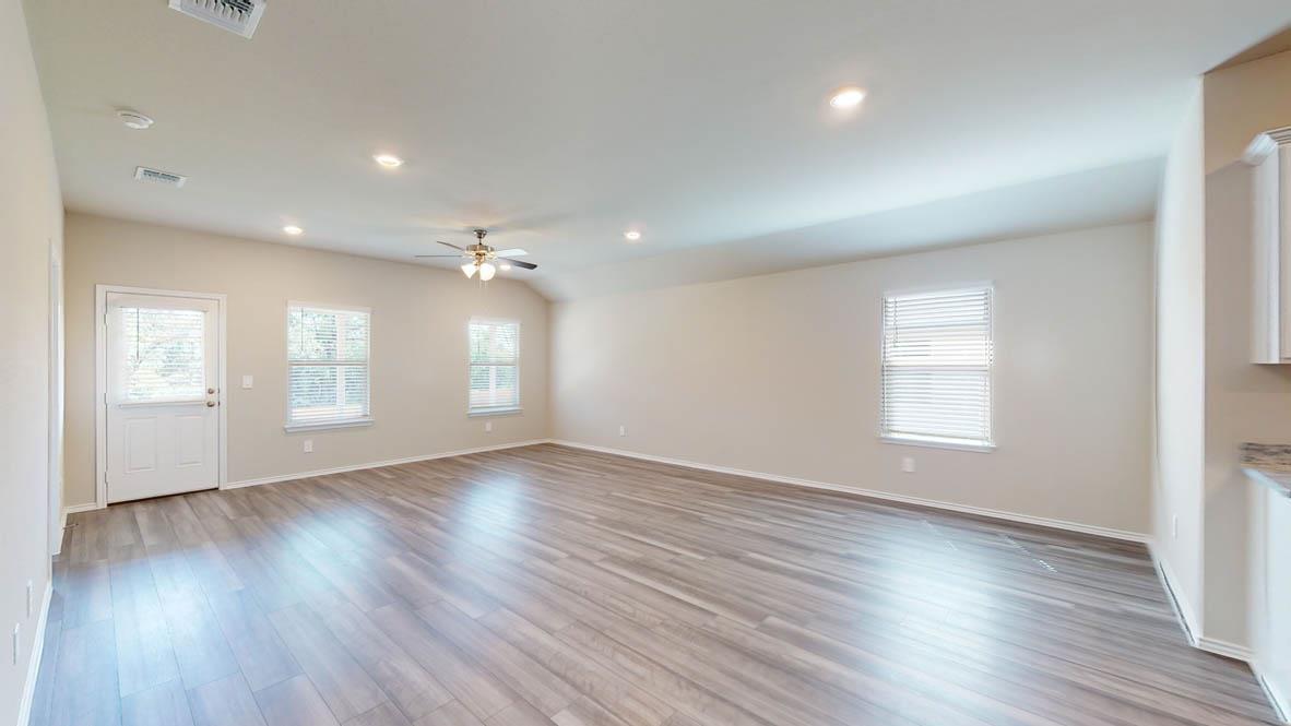 Home photo 16