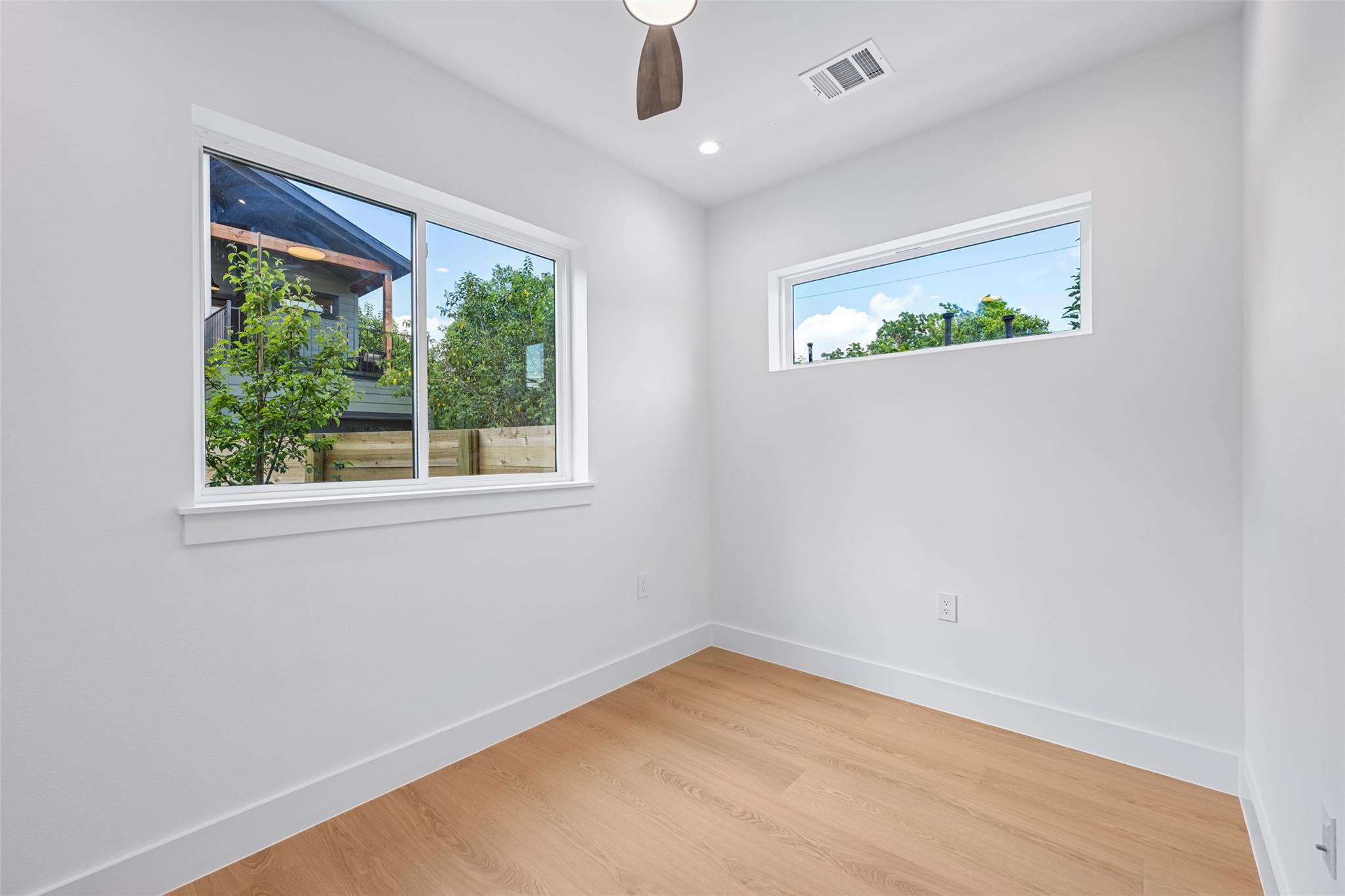Home photo 19