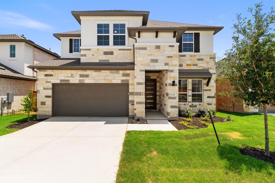 121  Bishop Wood Road None in Dripping Springs
