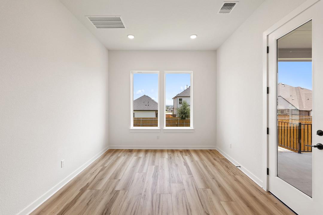 Home photo 11