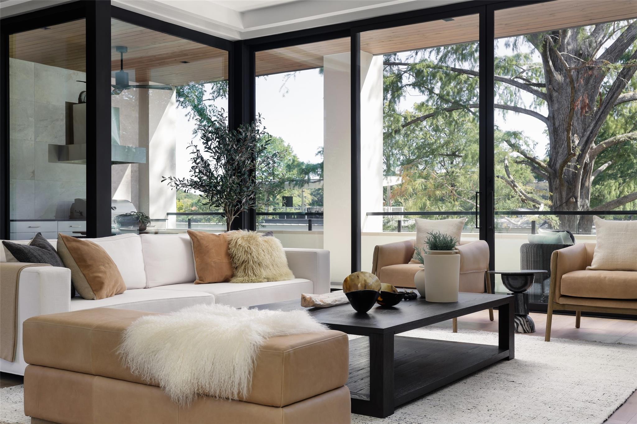 2503  Westlake Dr  #201 in Austin
