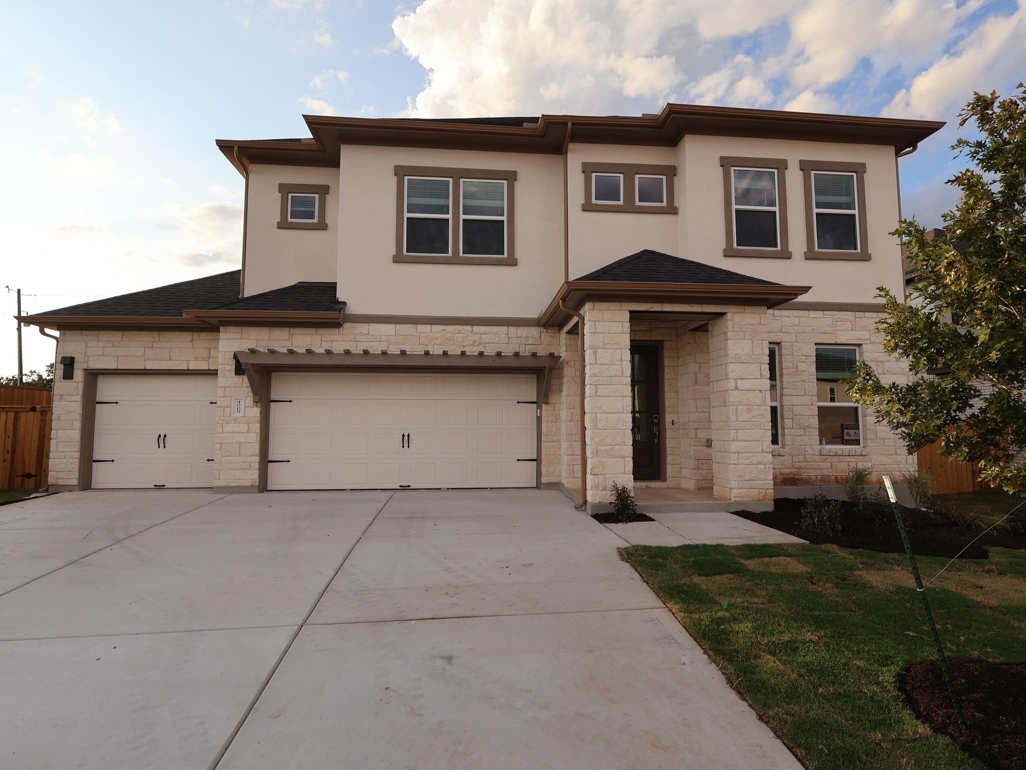 4009  Waxahachie Rd in Leander