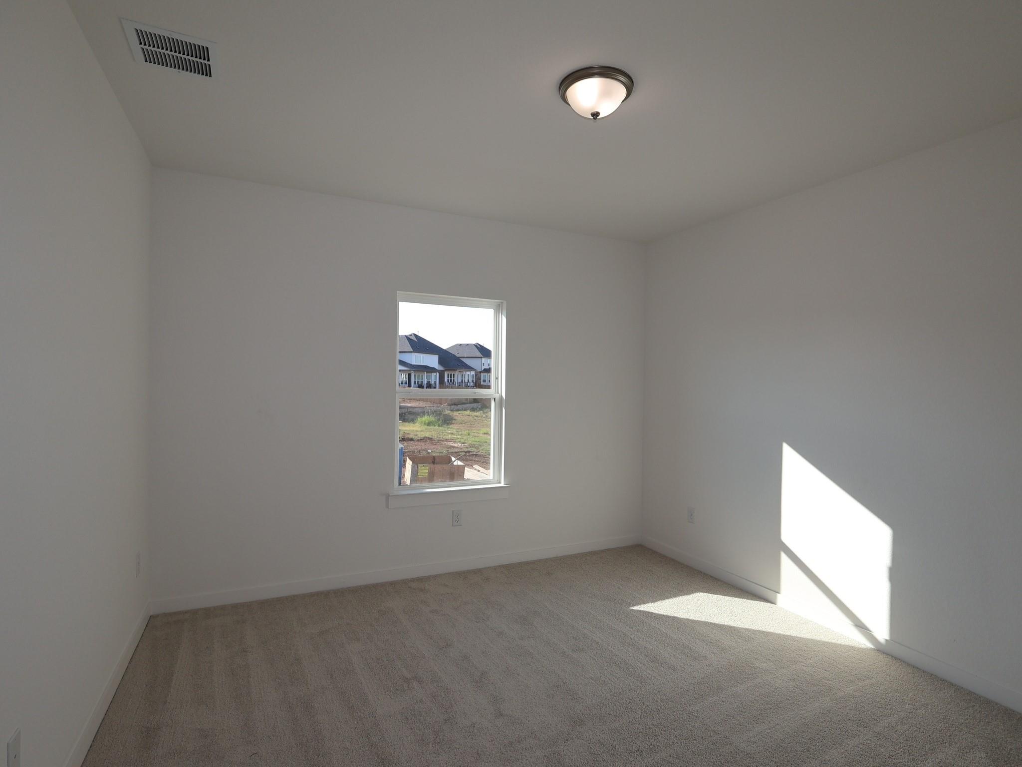 Home photo 19