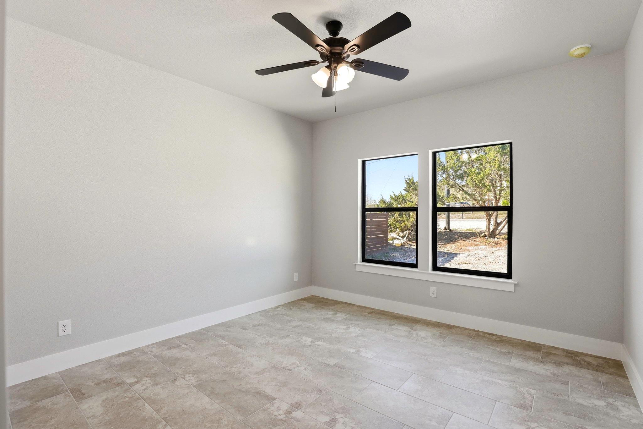 Home photo 19