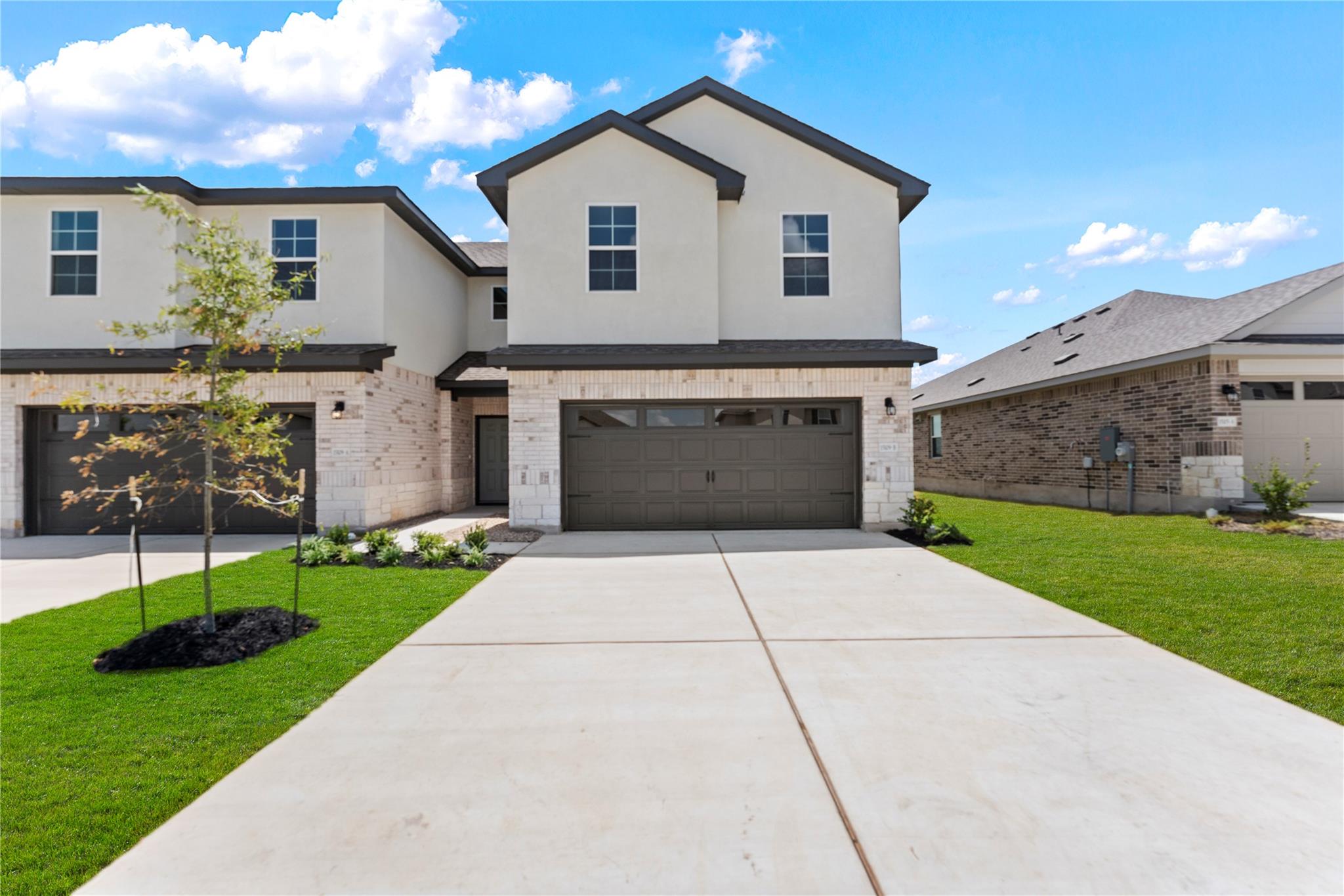 15109-B  Afleet Alex St in Manor
