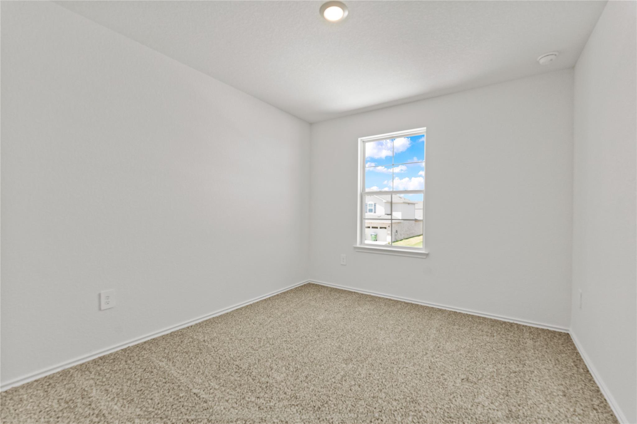 Home photo 17