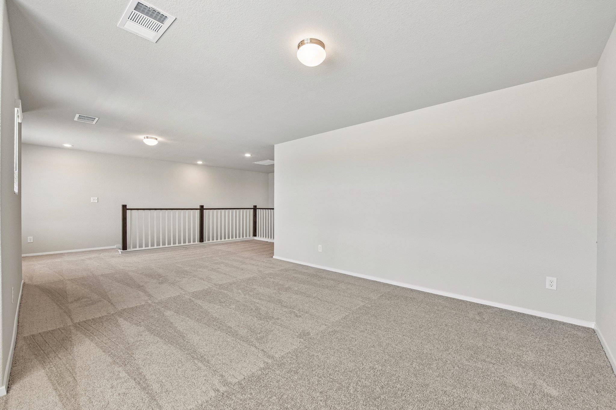 Home photo 17