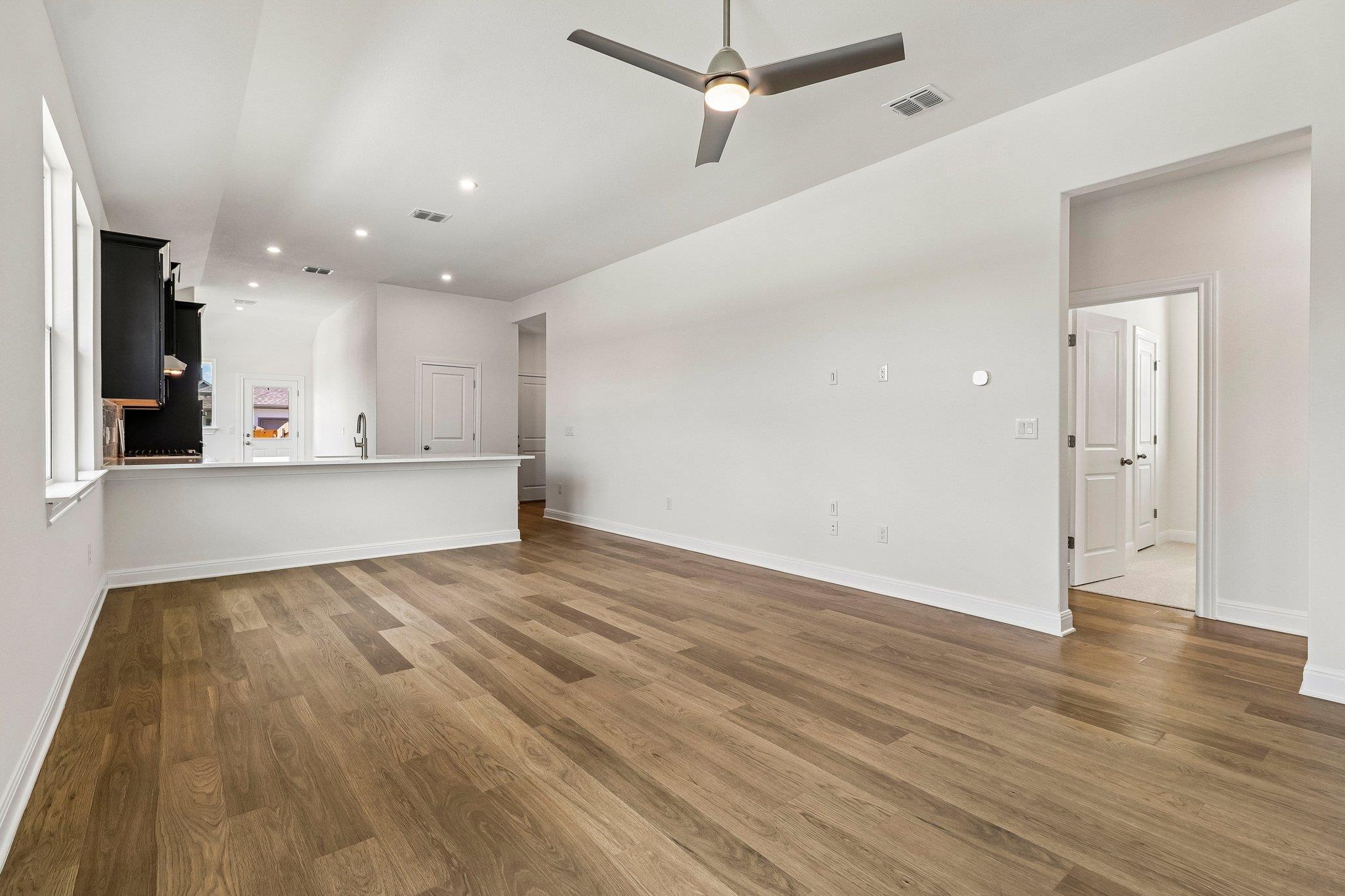 Home photo 4