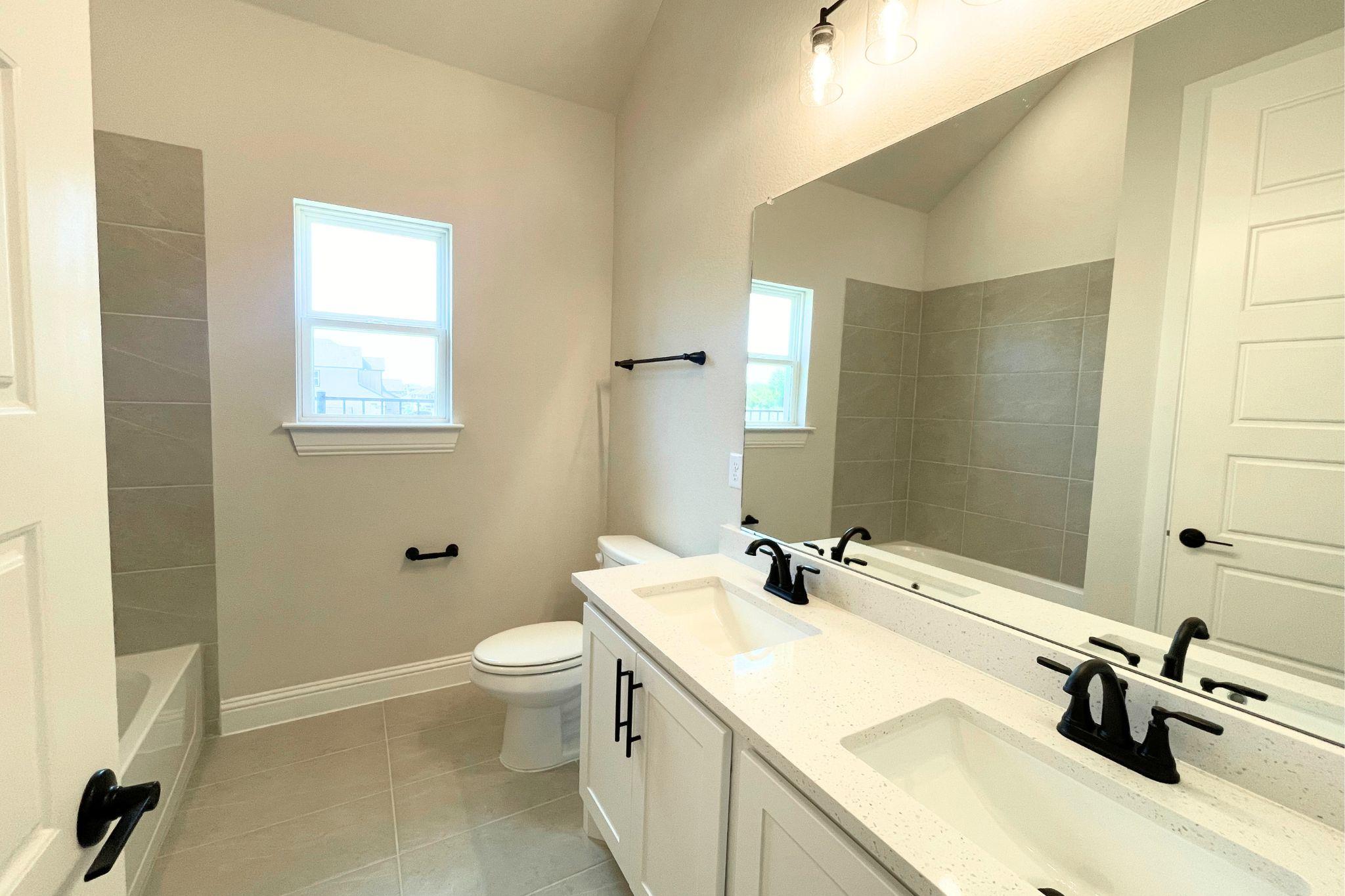 Home photo 19