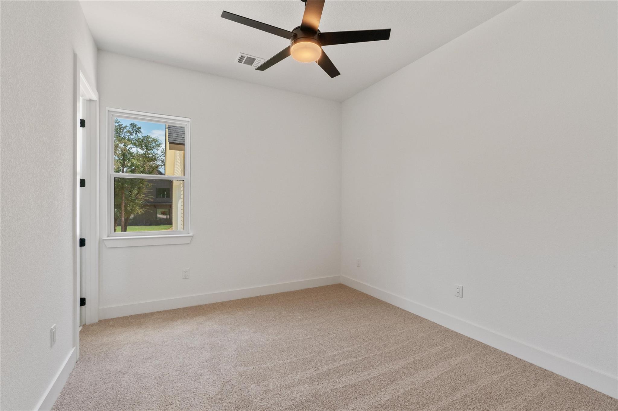 Home photo 18