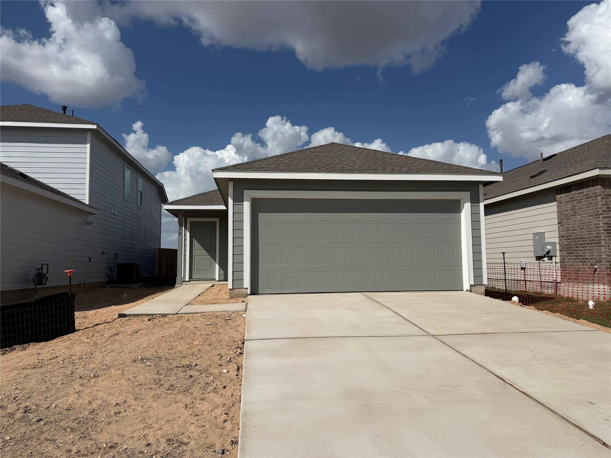 252  Mets Way in Hutto