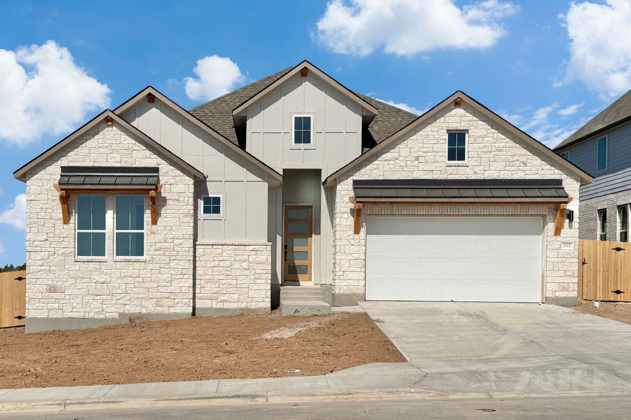 1517  Shelby Ln in Georgetown