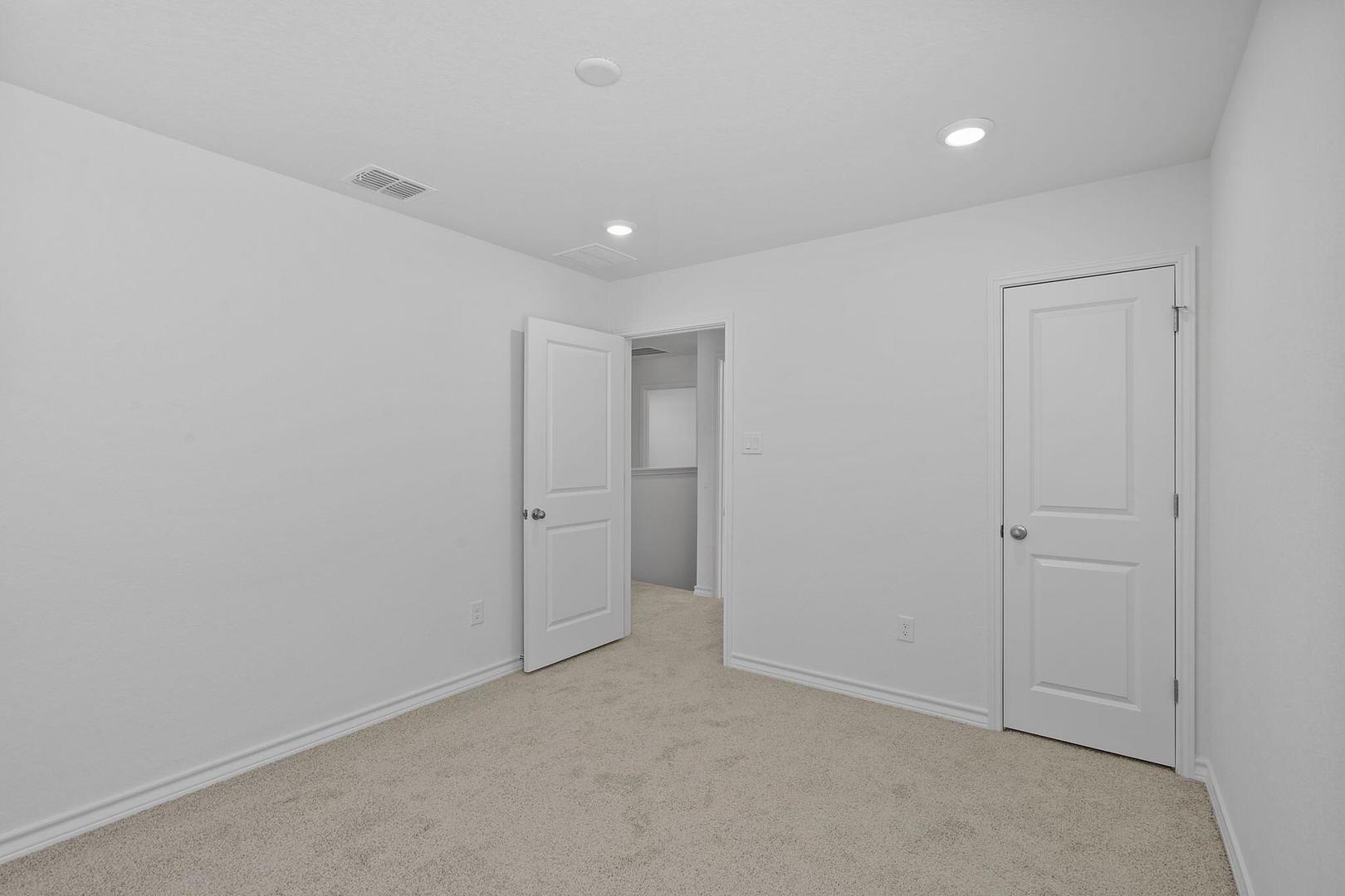 Home photo 18