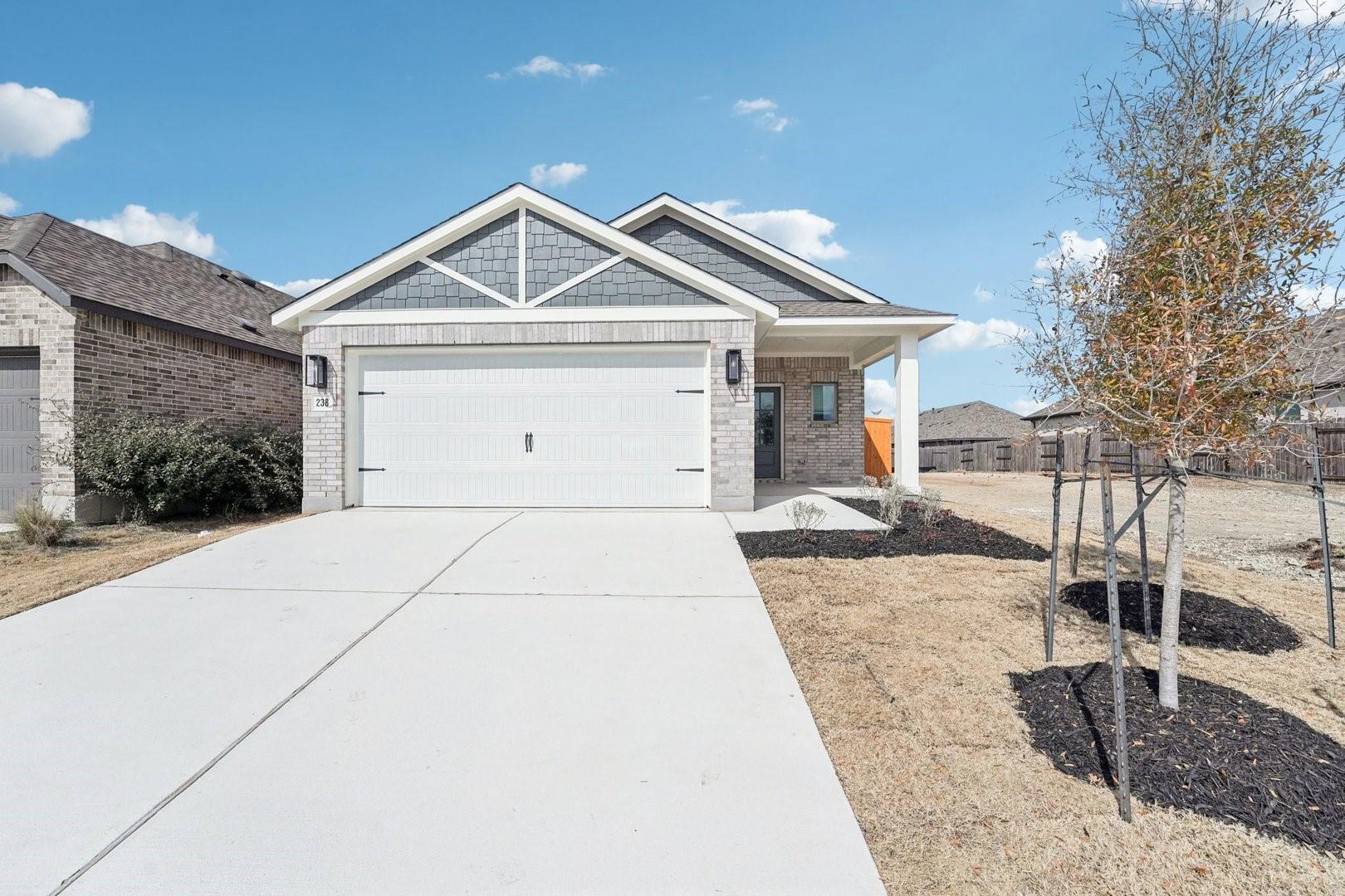 238  Bay Breeze Dr in Kyle
