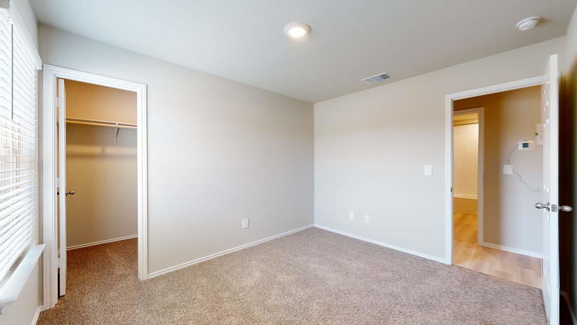 Home photo 19