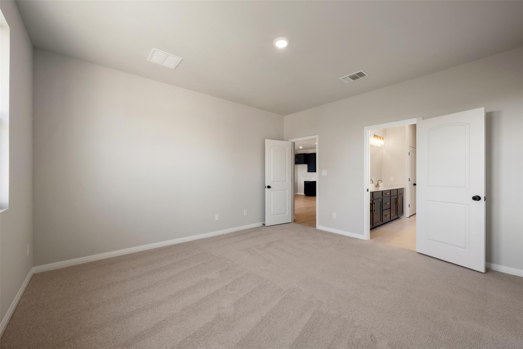 Home photo 24