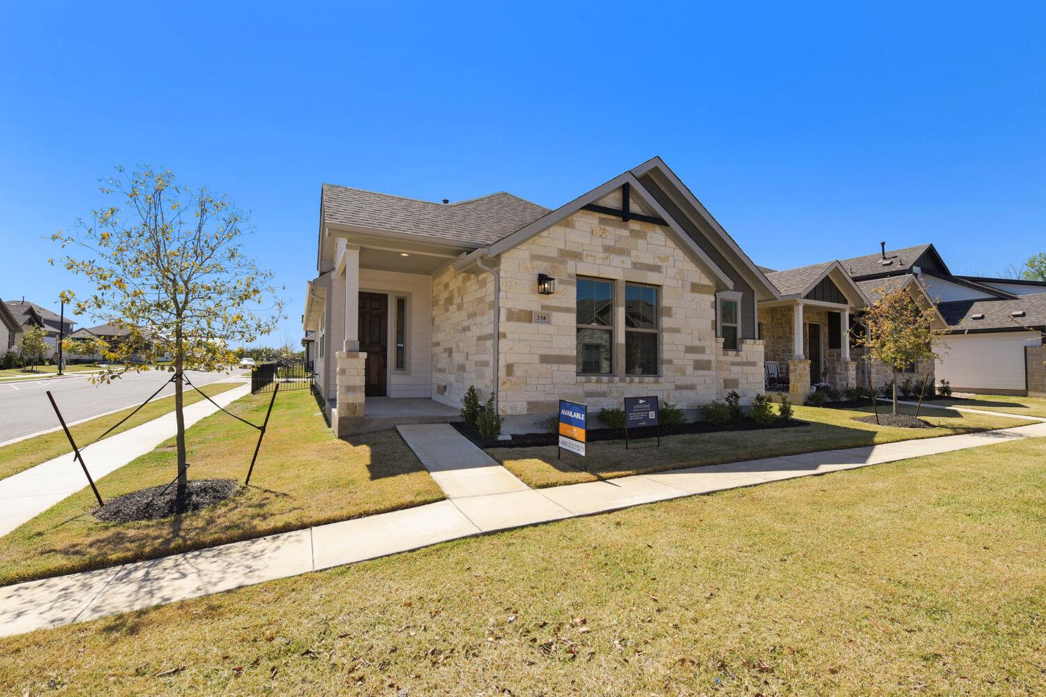 338  Orleanian Dr in Buda
