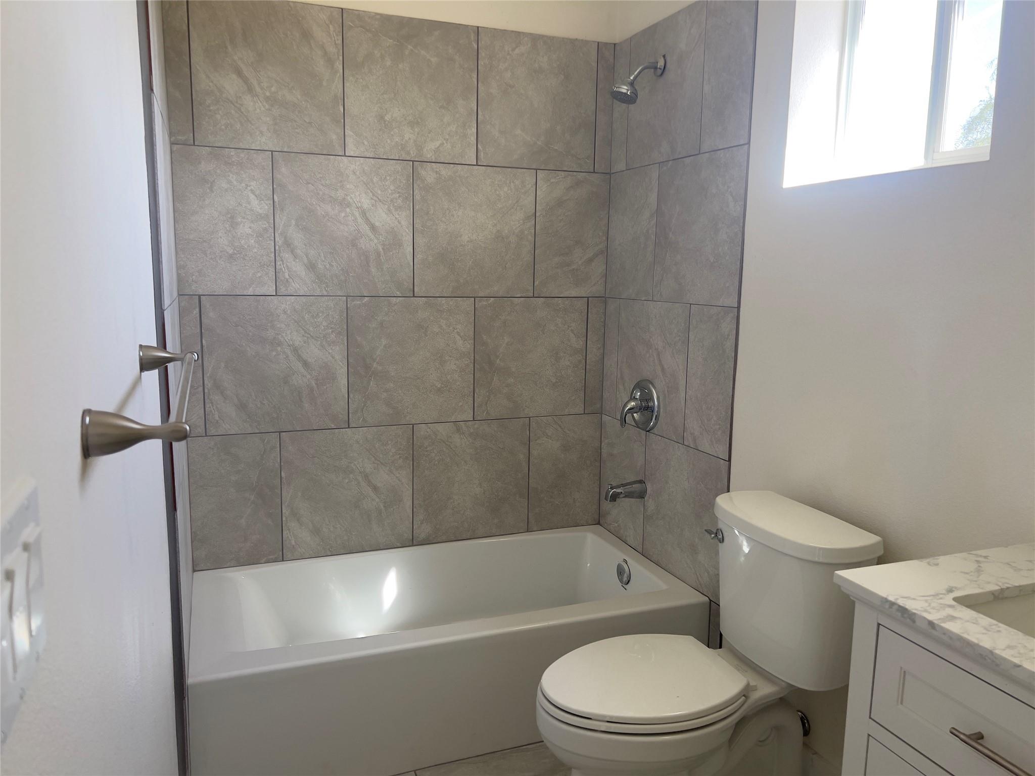 Home photo 17