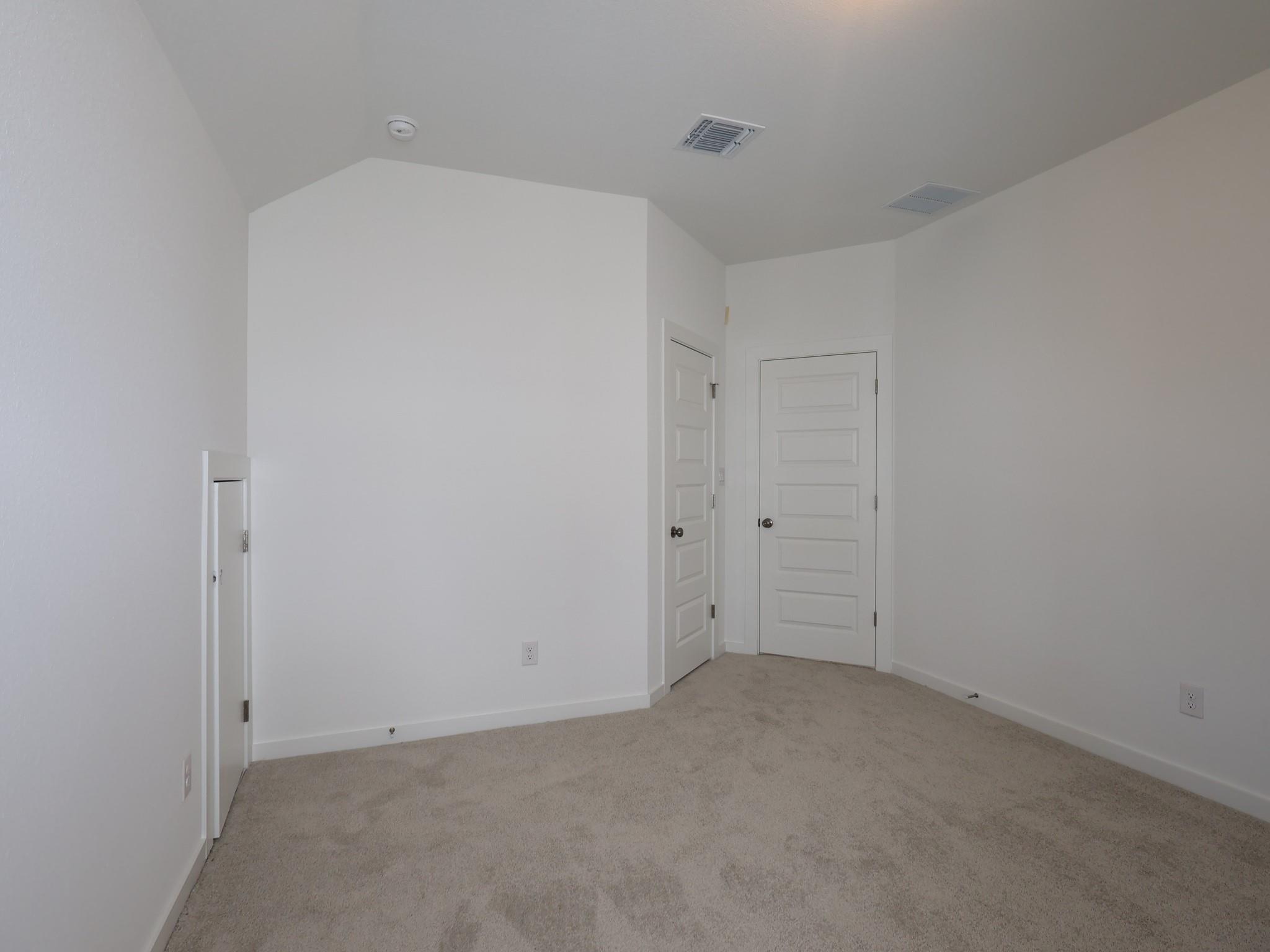 Home photo 22