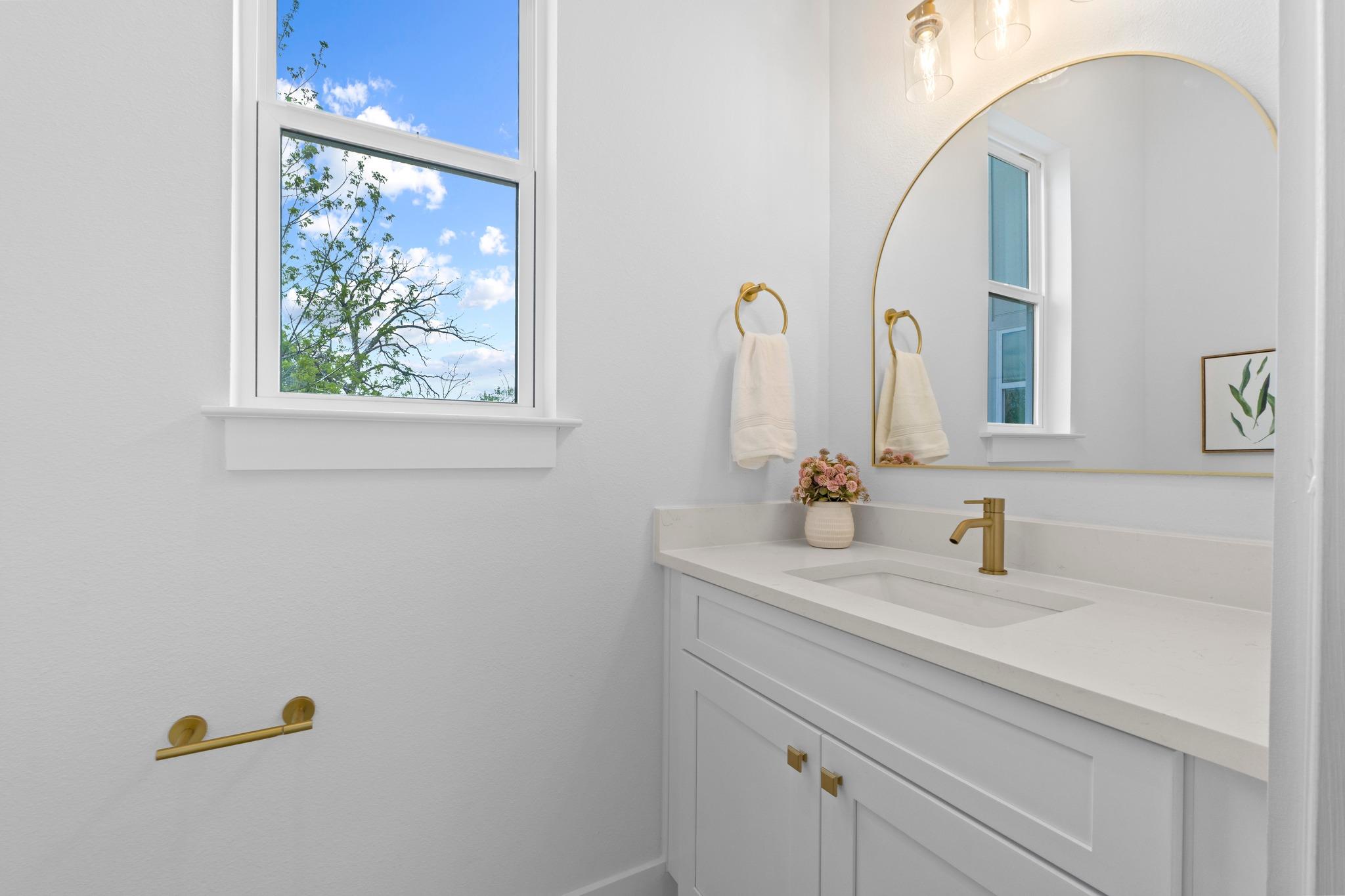 Home photo 19