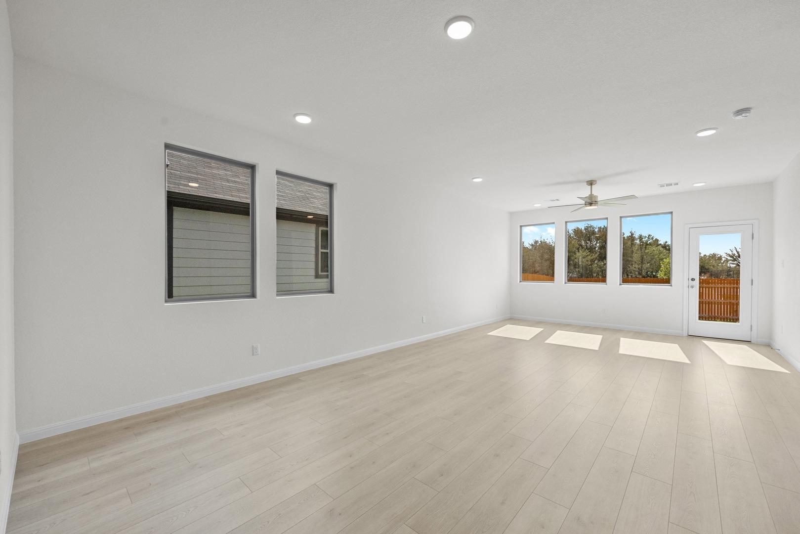 Home photo 4