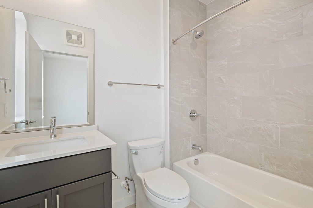 Home photo 17