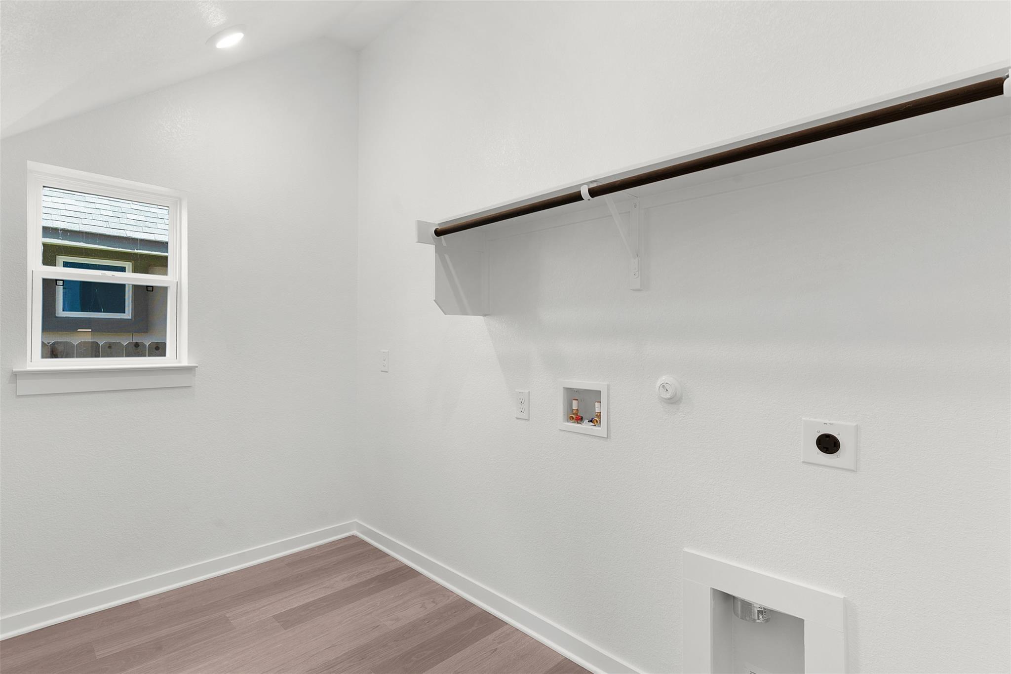 Home photo 21